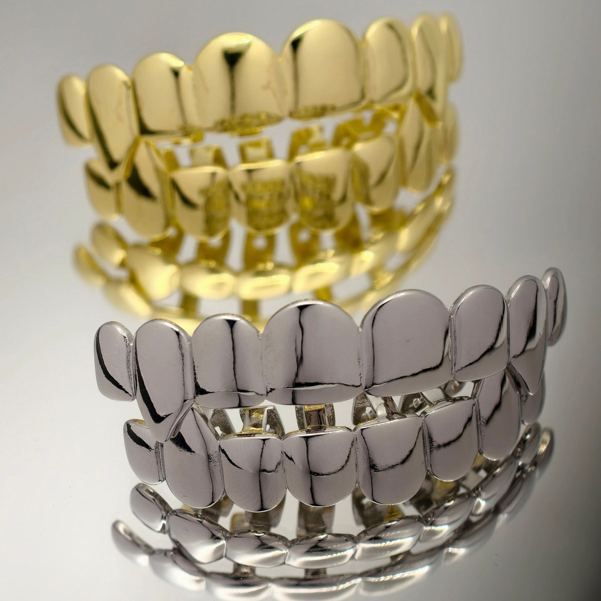 Rapper Eight-Tooth Sharp Tiger Teeth 24K Gold Plated Hip-Hop Dental Grillz for Men and Women, Premium Quality Jewelry Accessory