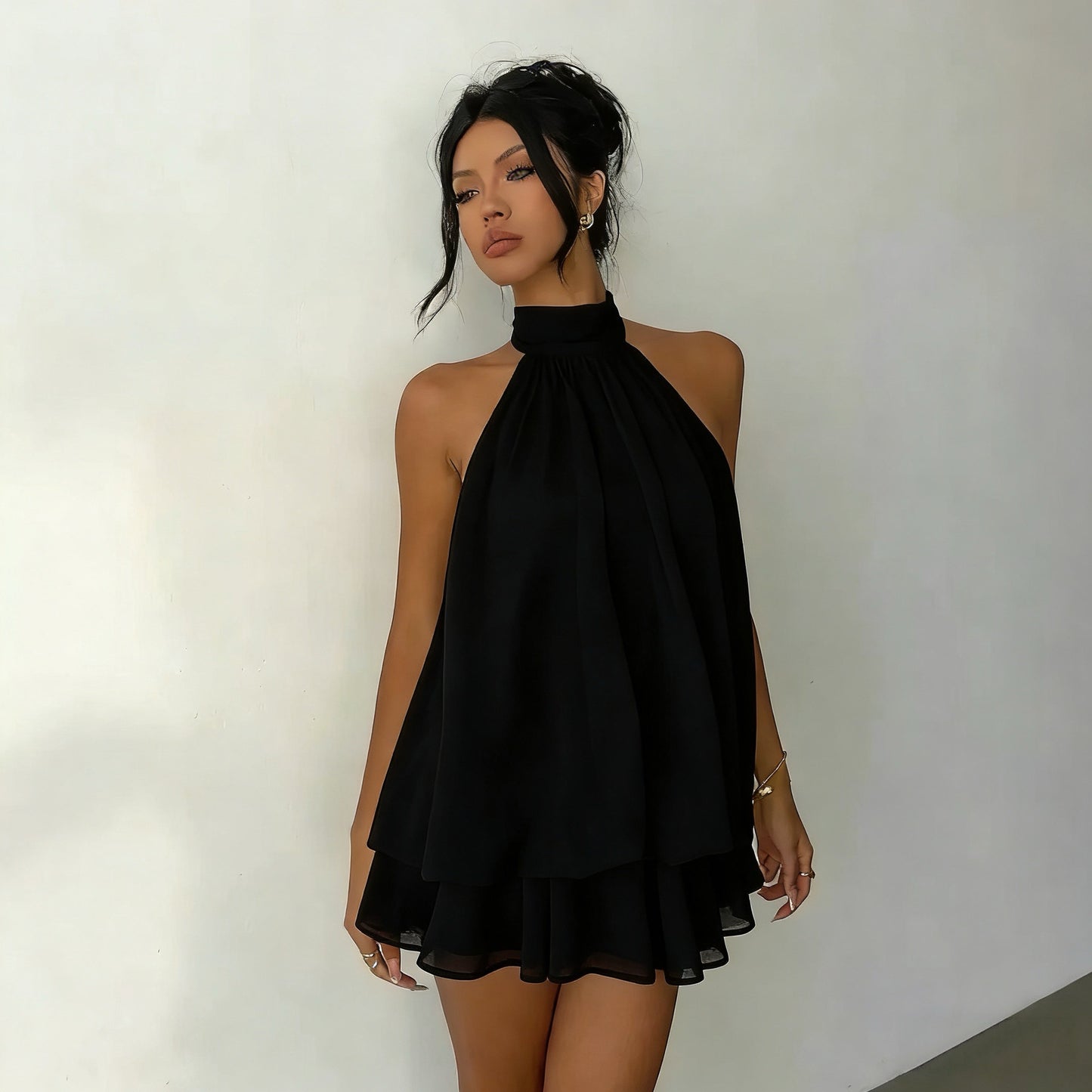 Women's vacation fitted sexy backless halter neck tie-waist dress with puffy short skirt