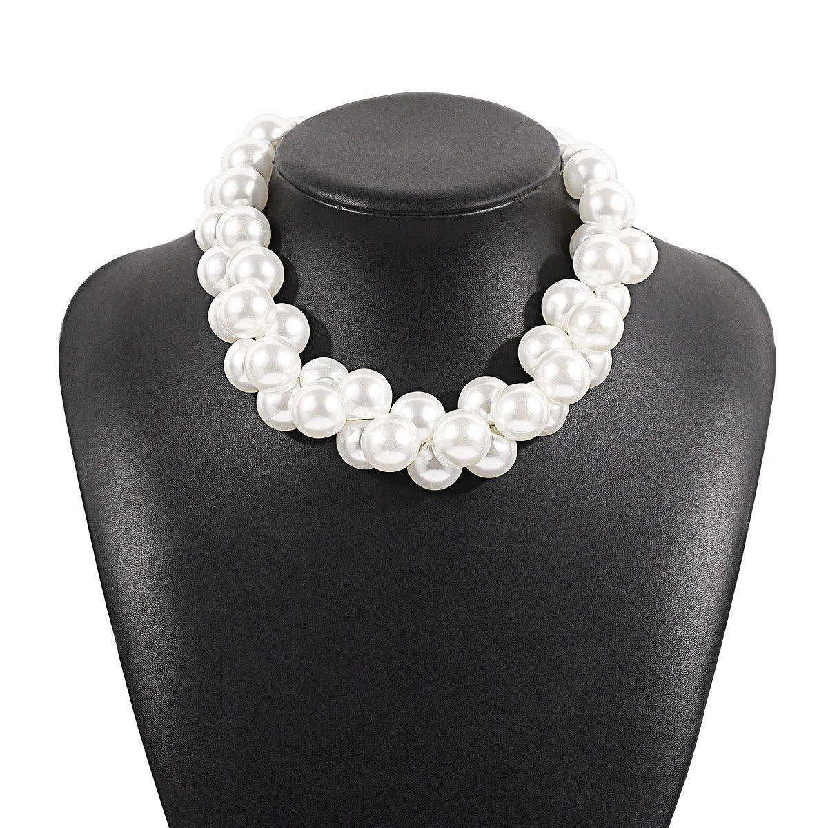 Vintage large pearl Baroque necklace with elegant temperament and collarbone chain