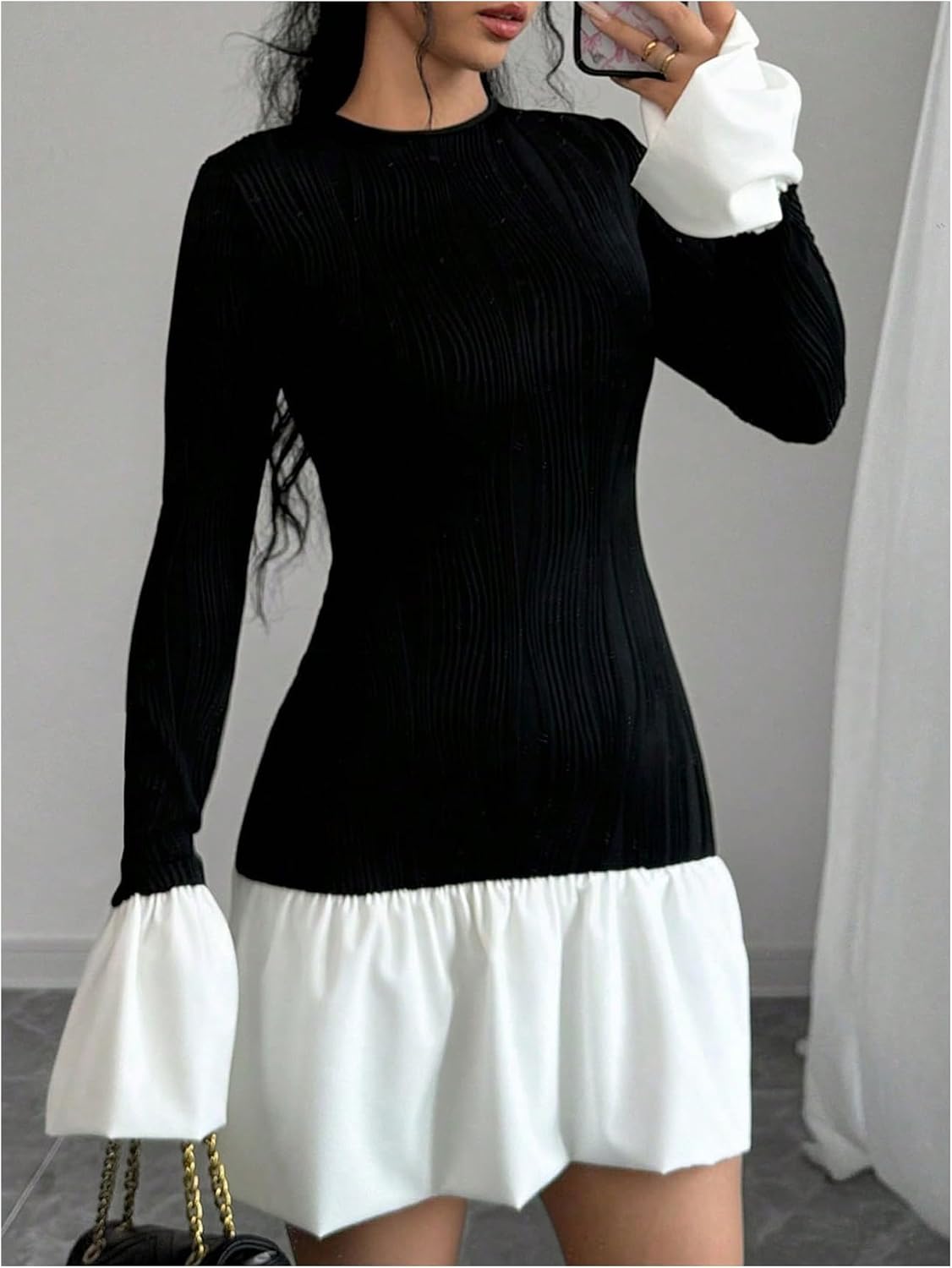 GORGLITTER Women's Long Sleeve Bubble Dress Fall Trendy Color Block Cocktail Birthday Dinner Going Out Mini Dresses