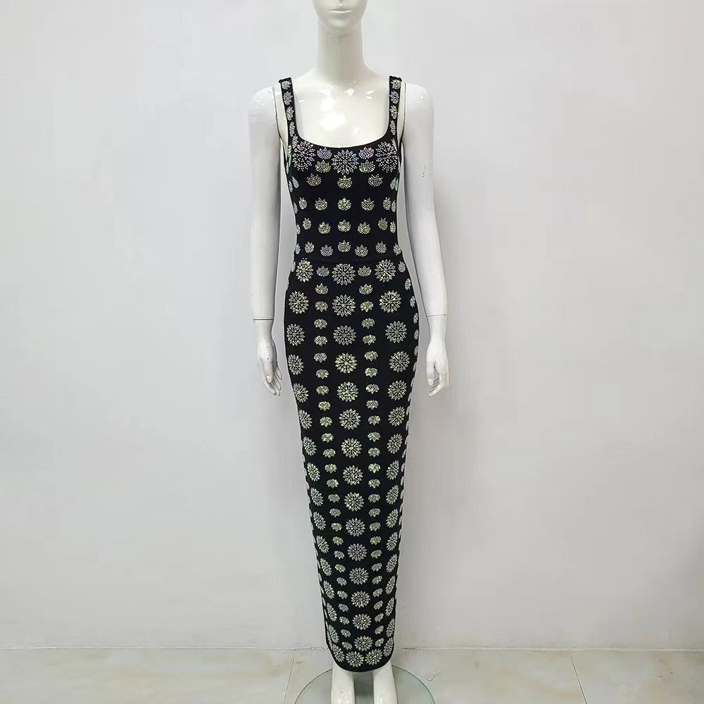 V-neck suspender with diamond embellishment buttocks wrapped bandage skirt high-end heavy industry dress