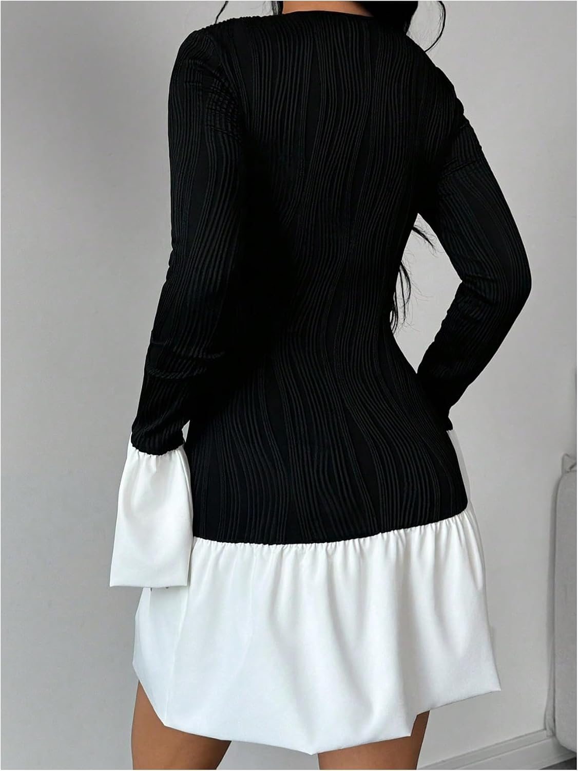GORGLITTER Women's Long Sleeve Bubble Dress Fall Trendy Color Block Cocktail Birthday Dinner Going Out Mini Dresses