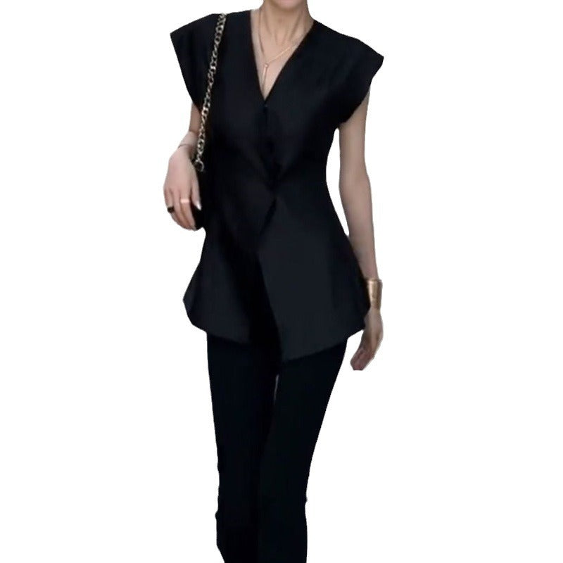 European-Style Fashionable Suit Vest for Women, Thin Summer 2026 New Model, Sleeveless Deep V Top with a High-End Feel